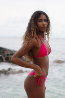 Honëlo’s timeless triangle bikini top. Comfortable, adjustable, and designed for endless beach days.